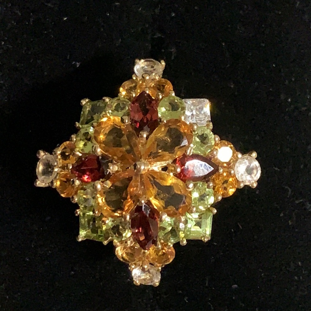 10k Solid Gold Ring - image 2